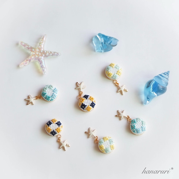 花かんむりの刺繍のイヤリングorピアス・sea《ブルー》 8枚目の画像