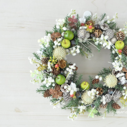 リース【15】森の朝 青りんごと白い小枝：クリスマス 木の実 リボン  