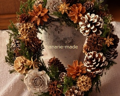 8種類の木の実のリース リース はなりえmade 通販 343339｜Creema