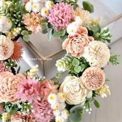 ｓサイズ　pink sola flowers wreath：ピンクのカーネーション 4枚目の画像