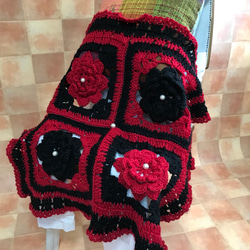 赤薔薇×黒薔薇 ブランケット正方形 膝掛け 手編み ウール100%＊正方形