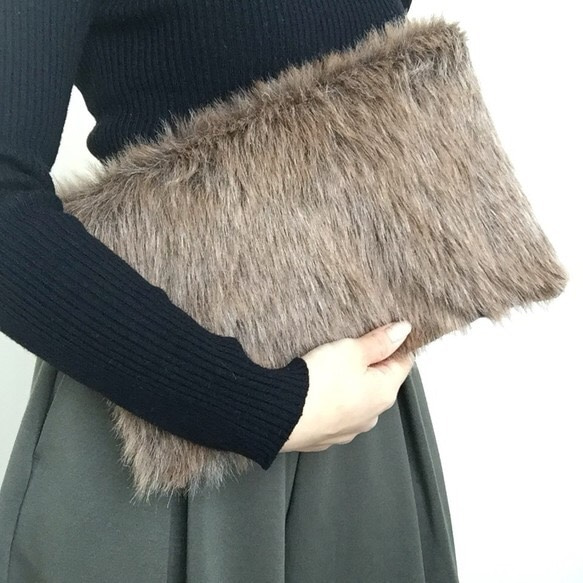 fur leather clutchbag 3枚目の画像