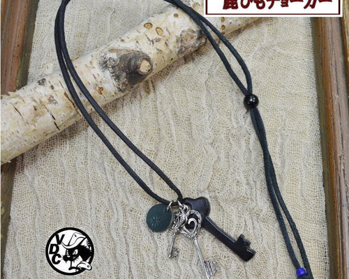 ☆未使用☆ モスキーノ パール ネックレス モチーフ 羊革 レザー製 ワンピース 0_caf7f5139434820066a70c7ecccc