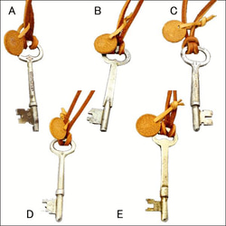 VINTAGE KEY 牛革 チョーカー ネックレス ブラウン 20171104 4枚目の画像