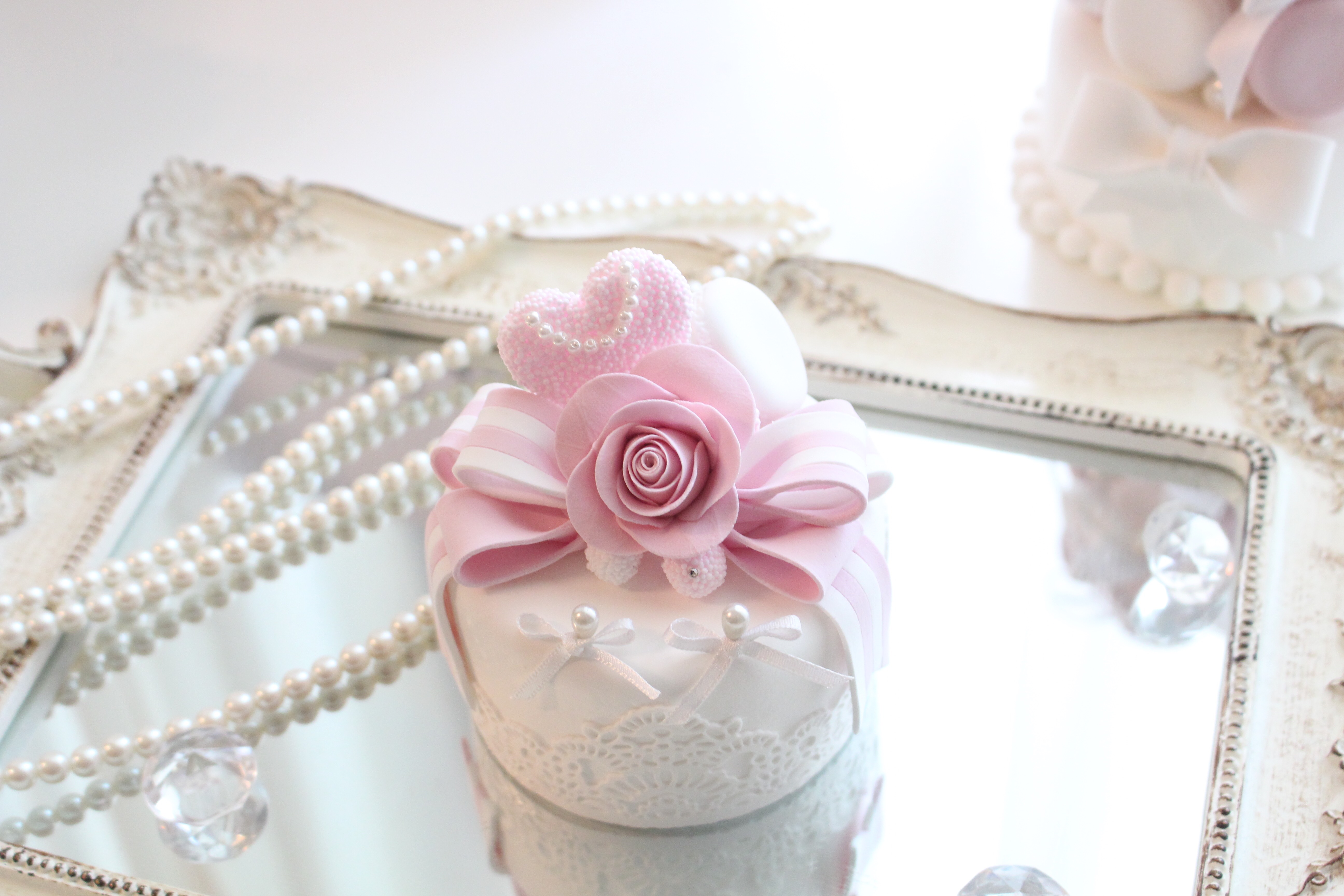 ストライプリボン＆ローズのクレイケーキ♡