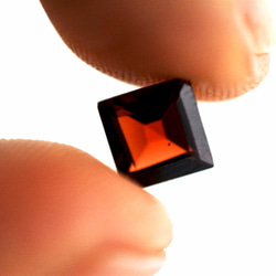 AAA質量天然石榴石方形6mm時，鬆動小寶石最好拋光和切割/ 10件。 第4張的照片