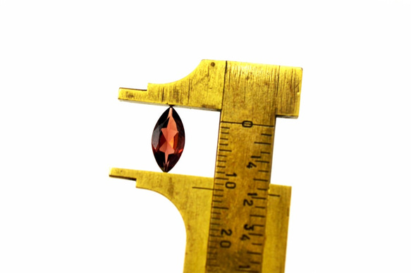 AA質量天然石榴石侯爵（最好拋光和切割）\ 6x12毫米 第1張的照片