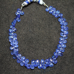 Tanzanite Faceted Pear Shape Briolettes Beads / 4x6-5x7 mm 1枚目の画像