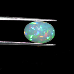 ETHIOPIAN OPAL Oval Cabochon / 10x14x5 mm 2枚目の画像