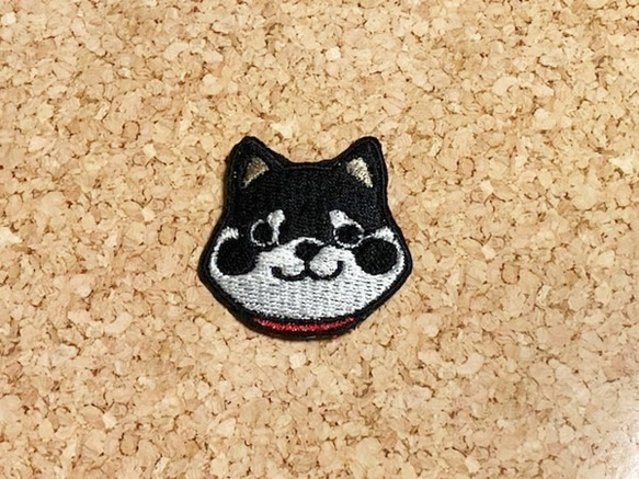 でっかいお顔の柴犬 刺繍 アップリケ 犬 アップリケ 柴 柴犬 3枚目の画像