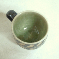 灰釉マグカップ 　搔き落とし（黒） 3枚目の画像