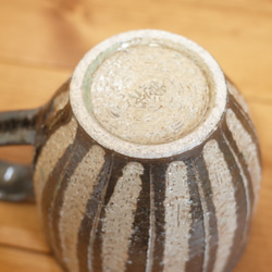 灰釉 鎬　マグカップ   (Aタイプ) 5枚目の画像