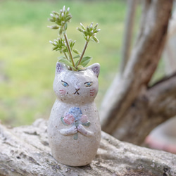 花束をもった 白猫  ミニ花瓶  一輪挿し 6枚目の画像