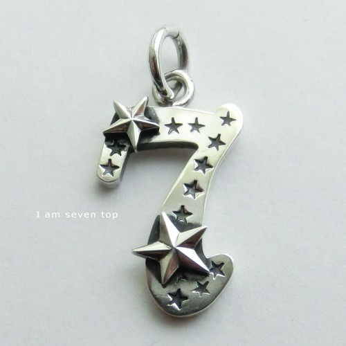 受注生産商品　スタッズスター　セブンペンダント シルバー925　IP0508