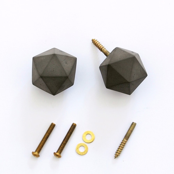 FENEN - Handcrafted black concrete knob / hook – Icosahedron 1枚目の画像