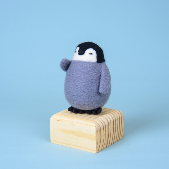 扁鼻子 療育 Animal野生動物 企鵝 羊毛氈 原木木頭座 木盒 擺飾 第2張的照片
