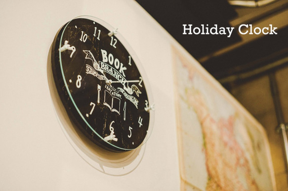 Holiday Clock - 重工業塗鴉造型掛鐘(黑) 第1張的照片