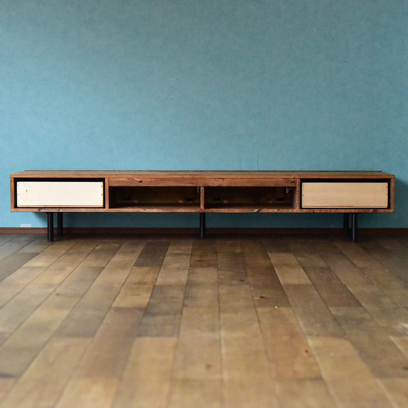 無垢】テレビボード　200㎝　ミディアムブラウン　鉄脚　無垢材　アイアン 5㎝ 横42 また