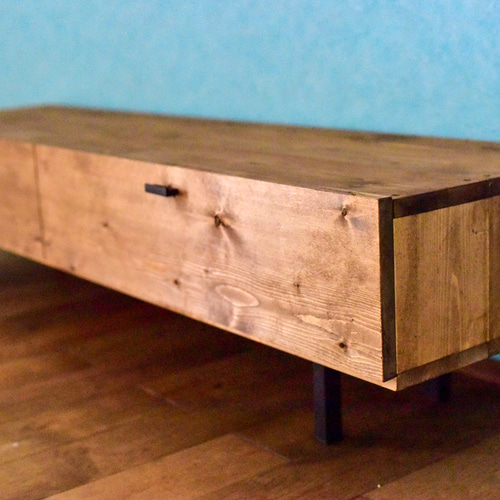 無垢材】テレビボード 150㎝ ミディアムブラウン 鉄脚 鉄取手 無垢材】テレビボード150㎝ミディアムブラウン色鉄脚