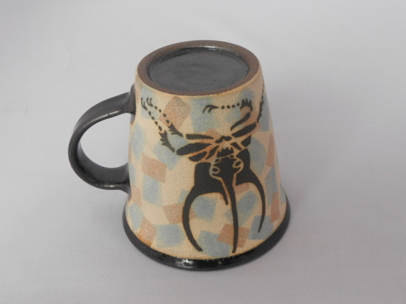 カブトムシマグカップ　コーカサスオオカブト（正面、白地に黄・水色） 6枚目の画像