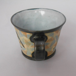 クワガタマグカップ　マンディブラリスフタマタクワガタ（黄・水色） 4枚目の画像