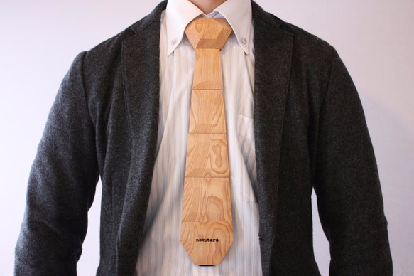 アントニオ猪木　シルク100％ネクタイ　１，２，３ダァー NOKUTIE 木のネクタイ アントニオ猪木 シルク100％ネクタイ 1，2