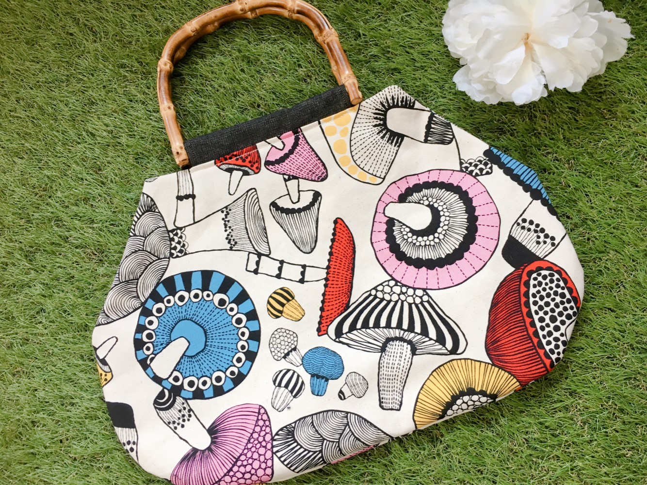 バンブーバッグ　きのこ　毒キノコ　竹