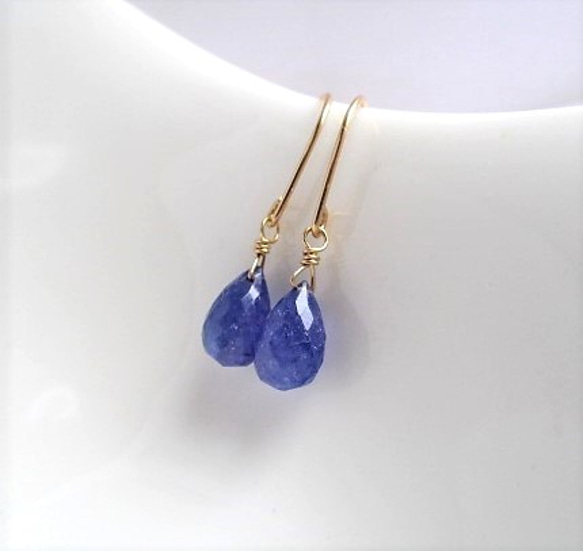 tanzanite pierced earrings 14Kgf 第1張的照片