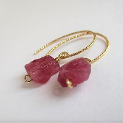 rough pinkstone 14Kgf pierced earrings 第5張的照片