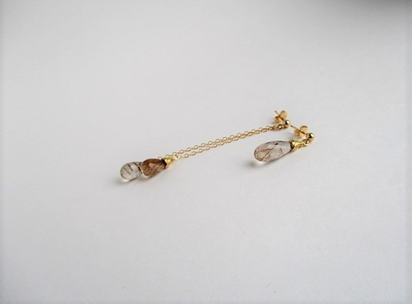 asymmetry pierced earrings 14Kgf/with brown-rutilated quartz 第1張的照片