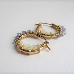 14Kgf hoop pierced earrings with tnzanite ＆ opal 第4張的照片