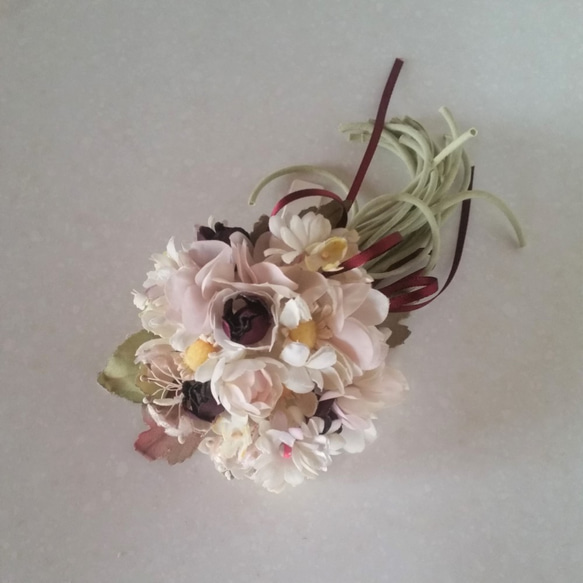 ボルドーリボンの小花コサージュ（手染）87-118 1枚目の画像