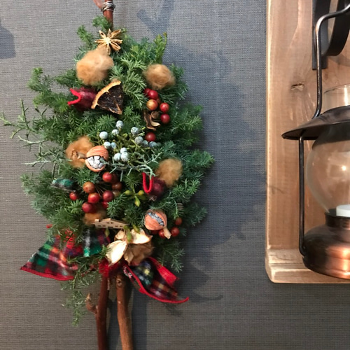 11月下旬からの発送になります‼️クリスマスツリースワッグ ドライ