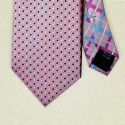 水玉とチェック柄のネクタイ　ピンク 3枚目の画像
