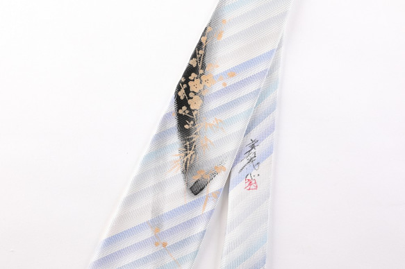 西陣織ネクタイ　手描き　『梅』　ブルーストライプ 3枚目の画像