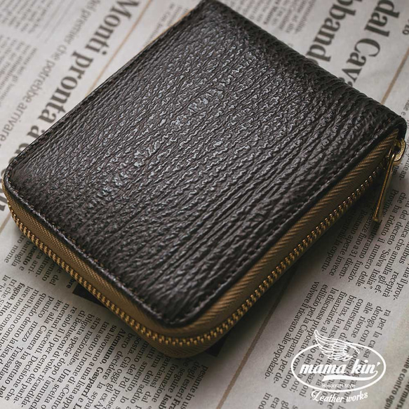 い*す様 高級 鮫革（シャークスキン) 長財布 黒 ly1300.jpg