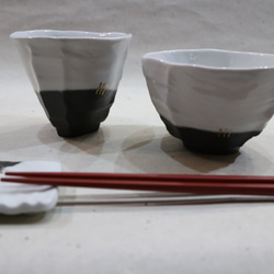 黒陶金彩スクラッチ　茶碗・湯呑み 3枚目の画像