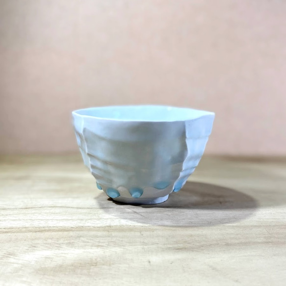 雫釉 しのぎ茶碗 2枚目の画像