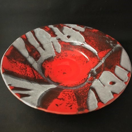 辰砂釉流し高台皿