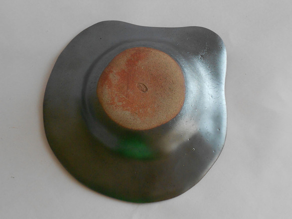 ウェーブ皿（黒） 3枚目の画像