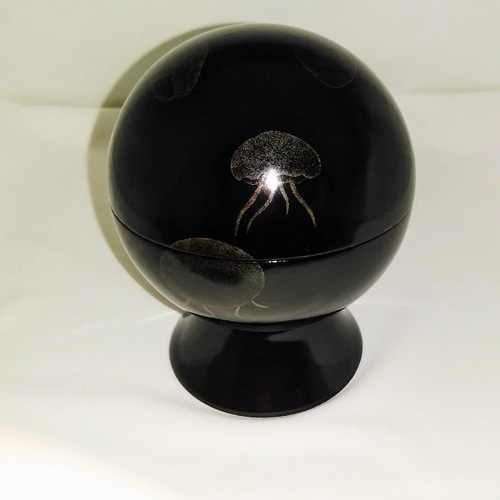 漆器] 玉合子「海月」 研出蒔絵呂色仕上内青貝 その他インテリア雑貨