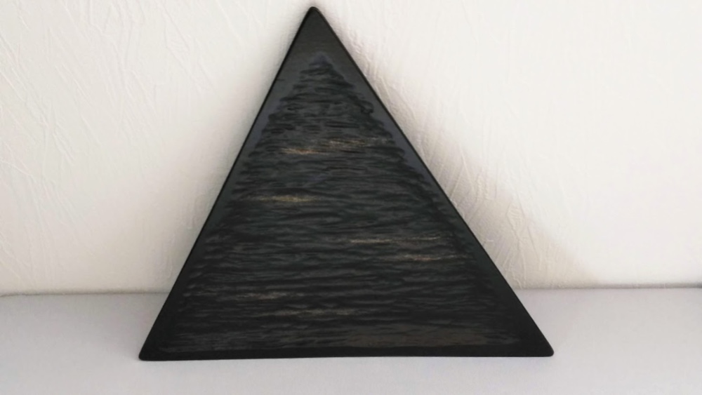 [皿・盆] 　三角大皿「霞」　　木製漆塗