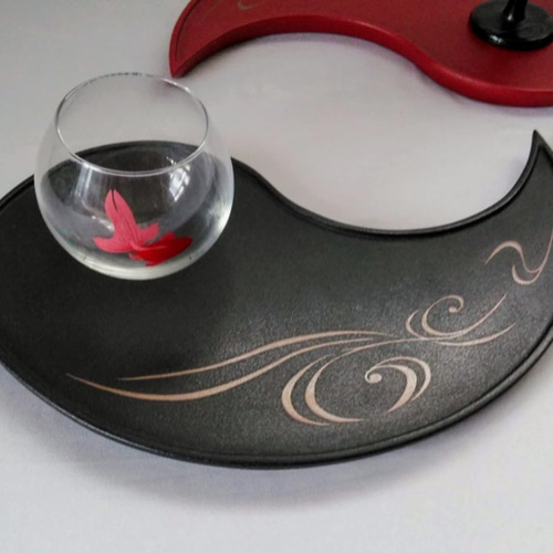 皿・盆] 変わった形の皿 「巴皿」2枚1組 木製漆塗 ランチプレート 漆