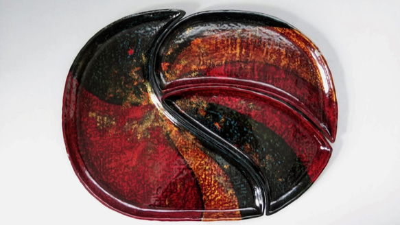 [皿・盆] 　変わった形の皿　「パズル皿」　乾漆 1枚目の画像