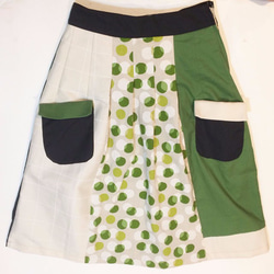 緑の替えデザイン　　ドット×迷彩スカート　レディース ファッション　 2枚目の画像