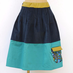 花柄切り替えスカート　コーデュロイ素材　レディース ファッション　 2枚目の画像
