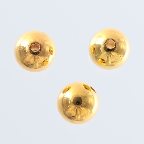 送料無料　ビーズ　10mm　ゴールド　丸　大きめ　プラ製　100個　セット　両穴　軽い　ビーズパーツ　AP2026 2枚目の画像
