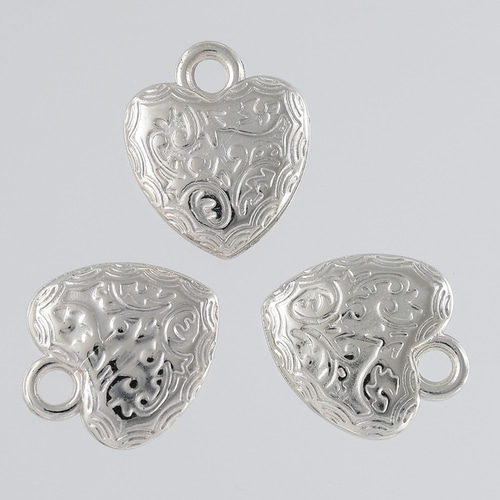 チャーム ハート シルバー アンティーク 模様有 40個 プラ製 カン付き