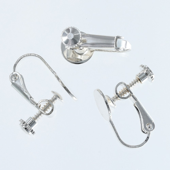 イヤリング　パーツ　シルバー　40個　白銀　ネジバネ式　8mm　台座　丸皿　カン無し　アクセサリー　金具　AP2564 2枚目の画像