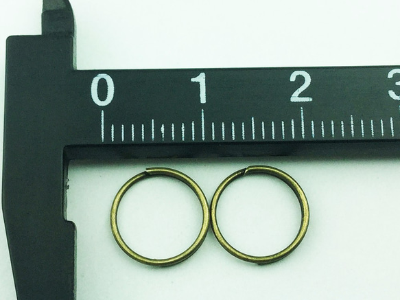 送料無料　二重 丸カン　10mm　100個　金古美　 ゴールド　マルカン 丸環　 リング パーツ　AP0101 4枚目の画像